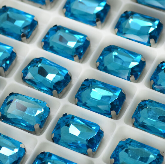 Стразы в цапах пришивные Прямоугольник 10х14 мм Голубой 10 шт.