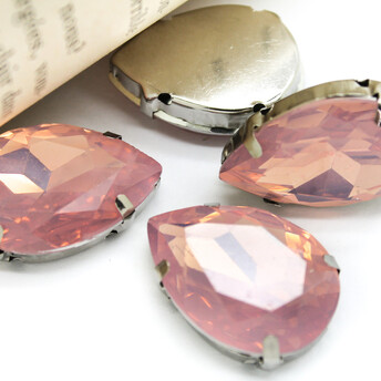 Стразы в цапах Капля 18х25 мм Смола Розовый 4 шт.