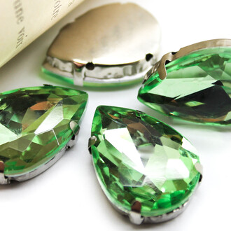 Стразы в цапах Капля 18х25 мм Салатовый 4 шт.