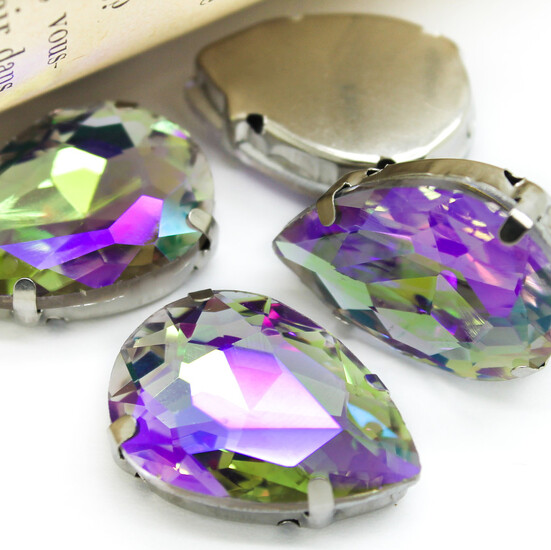 Стразы в цапах Капля 18х25 мм Сиреневый АВ 4 шт.