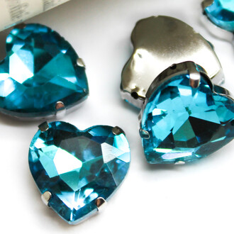 Стразы в цапах пришивные Сердце 14х15 мм Голубой 5 шт.