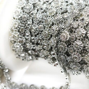 Полубусины на нитке цветы со стразами 9 мм 1 м Серебро Silver_АА056