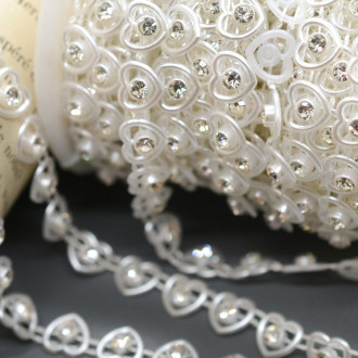 Полубусины на нитке Сердечки со стразами 8 мм 1 м Белый Beyaz_АА063