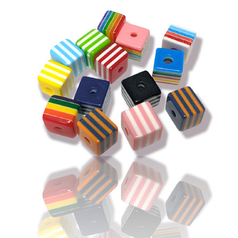 Пластиковые бусины Квадрат микс 8 мм 40 шт.