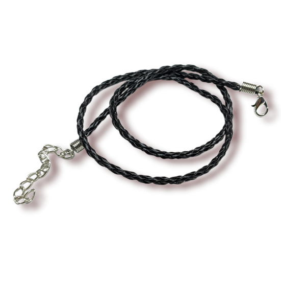 Шнурок на шею кожзам 3 мм 45 см.