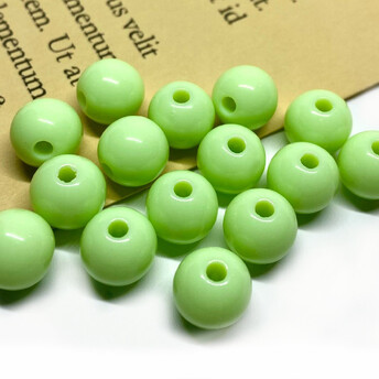 Намистини Куля пластик 10 мм Ø 2 мм +-25 г (±45 шт.) світло зелений