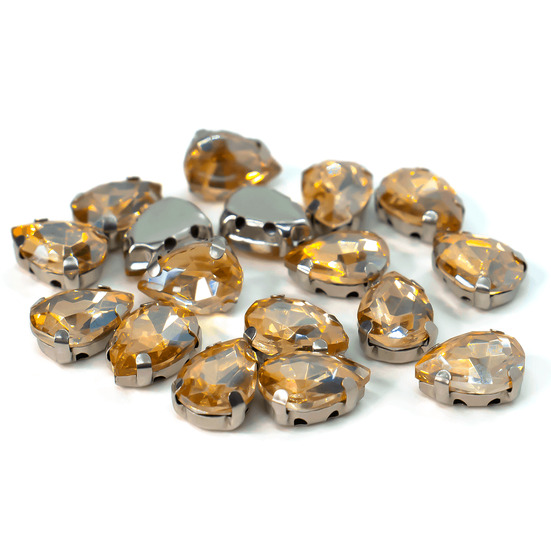 Стразы в цапах пришивные Капля 10х14 мм Шампань 10 шт.