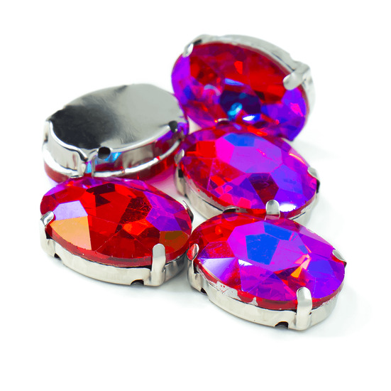 Стразы в цапах пришивные Овал 10х14 мм Красный АВ 5 шт.