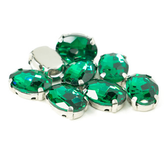 Стразы в цапах пришивные Овал 8х10 мм Зеленый 10 шт.