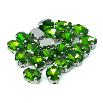 Стразы в цапах пришивные Овал 6х8 мм Салатовый 10 шт.