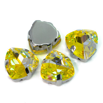 Стразы стекло К9 в цапах Треугольник 12 мм Светло-желтый лазер 2 шт. _СЦ12031