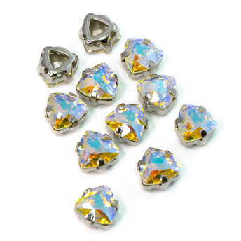 Стразы стекло К9 в цапах Треугольник 7 мм Небесный свет 4 шт. _СМ07021