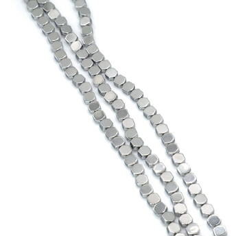 Бусины Шестигранник Гематит 4х4х2 мм Серебристый 40 см +-95 шт.