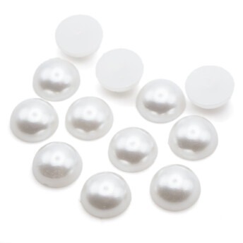 Полубусины акриловые 3 мм +-500 шт. Белый