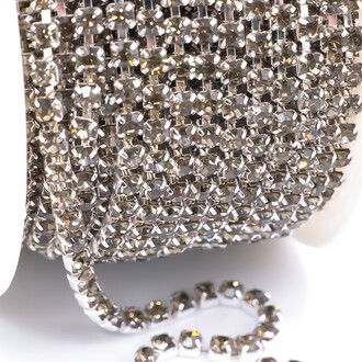 Стразовая цепь ss10 (2,8 мм) 1 м Black Diamond silver