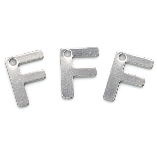 Буква F подвеска из нержавеющей стали 8х11 мм Платина 5 шт.