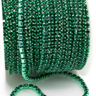 Стразовая цепь ss8 (2,5 мм) 1 м Emerald grean