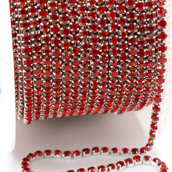 Стразовая цепь ss6 (2 мм) 1 м Light siam silver