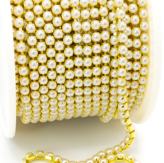 Жемчужная цепь ss8 (2,5 мм) 1 м White Z24 gold