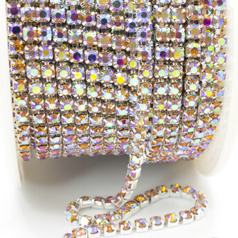 Стразовая цепь ss8 (2,5 мм) 1 м Light Peach AB silver