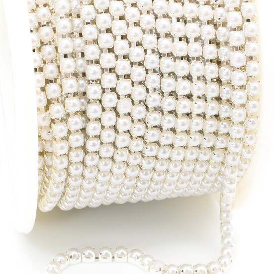 Жемчужная цепь ss8 (2,5 мм) 1 м Белый Z9 silver