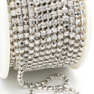 Стразовая цепь ss10 (2,8 мм) 1 м Argentum silver