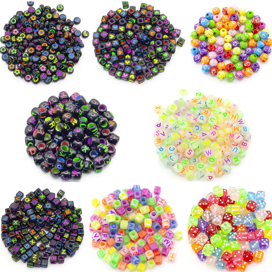 Набір для виготовлення прикрас №2 17х10х2 см 15 відділень ±140 г (±738 шт.)