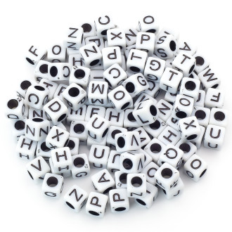 Бусины Квадрат алфавит ABC 6х6 мм Белый буквы Черные +-25 г (+-155 шт.)