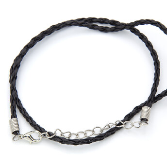 Шнурок на шею кожзам 3 мм 45 см.