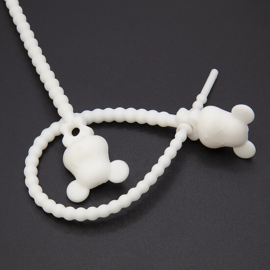 Стяжка силиконовая Мишка со стопом 20 см Белый