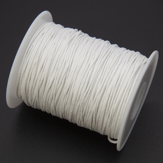 Шнур вощеный 1 мм +-90 м Белый