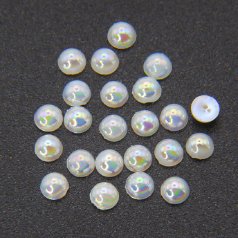 Полубусины пластиковые 3 мм Белый АВ +-500 шт.