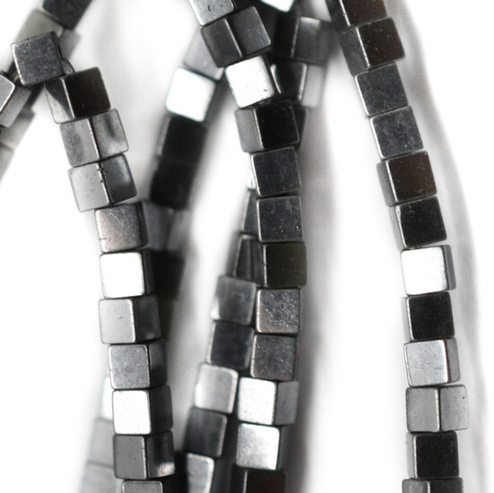 Бусины гематит 1,5х1,5 мм Квадрат Серебро 40 см