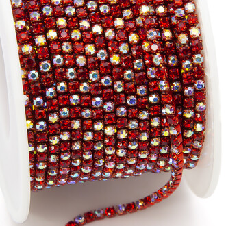 Стразовая цепь ss6 (2 мм) 1 м Siam BK 12+AB red