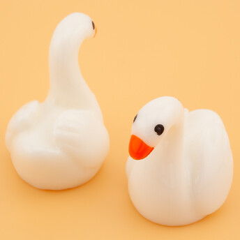 Декоративная фигурка Лебедь Белый 15х23хх22 мм 1 шт.