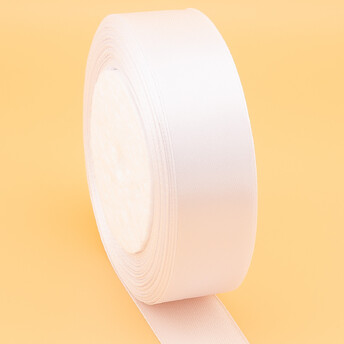 Лента атласная 2,5 см Белый 1 рулон +-23 м