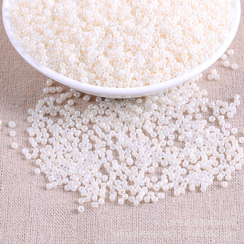 Бисер Блестящий 2 мм 50 г Молочний