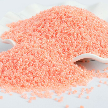 Бисер Блестящий 2 мм 50 г Персиковый