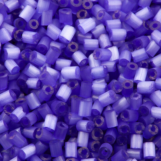 Бисер рубка сатин 2 мм 25 г Фиолетовый темный