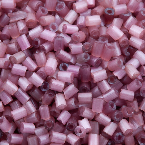 Бисер рубка сатин 2 мм 25 г Слива темная