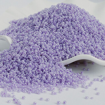 Бисер Блестящий 2 мм 50 г Лавандовый