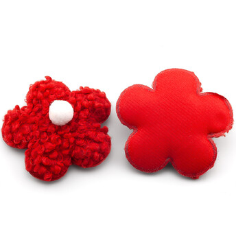 Аппликация пришивная нашивка Цветочек плюшевый 7,5х1,5 см 2 шт. Красный