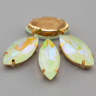 Стрази в золотій оправі пришивні Човен розмір 7х15 мм 5 шт. Оливковий мокко