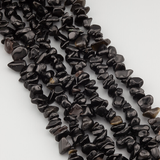 Обсидиан сколы крошка из камня 5-10 мм +-80 см 1 шт.