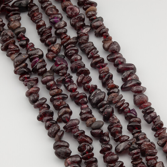 Гранат сколы крошка из камня 5-10 мм +-80 см 1 шт.