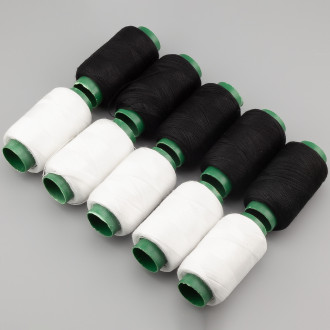 Набор швейных ниток 2 цвета по 5 шт. 15х11 см +-100 г 1 шт.