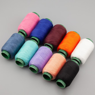 Набор швейных ниток 10 цветов 15х11 см +-100 г 1 шт.