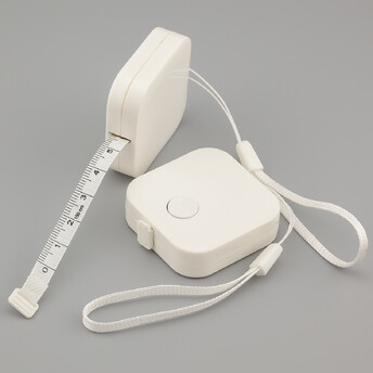 Метр мягкий в рулетке измерительная лента 150х0,7 см рулетка 4,4х4,4 см 1 шт. Белый