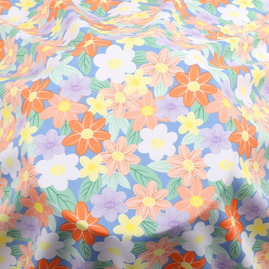 Ткань 100% вискоза LuxFabric 153 г/м² 1,45 м 1 м принт Lily multicolored