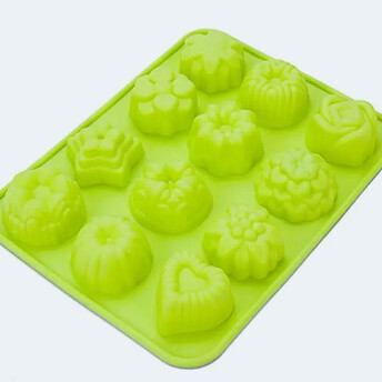 Форма силиконовая Цветы 12 яч. 21,5х16х2,5 см Ø 4,3 см 1 шт. Салатовый